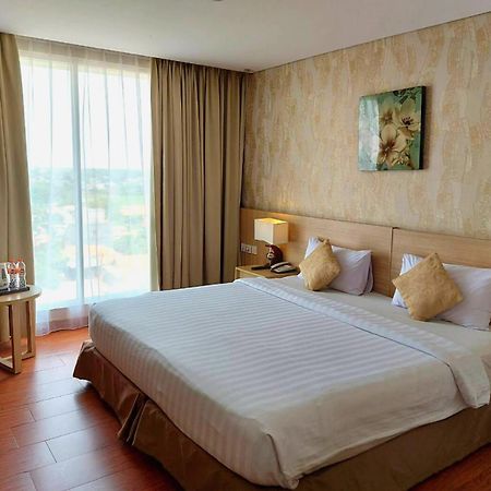 טנגרנג Days Hotel & Suites By Wyndham Jakarta Airport מראה חיצוני תמונה