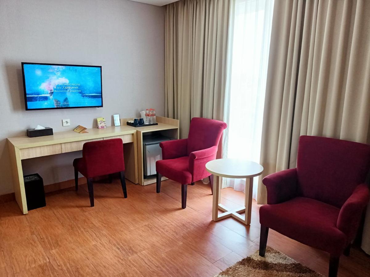 טנגרנג Days Hotel & Suites By Wyndham Jakarta Airport מראה חיצוני תמונה