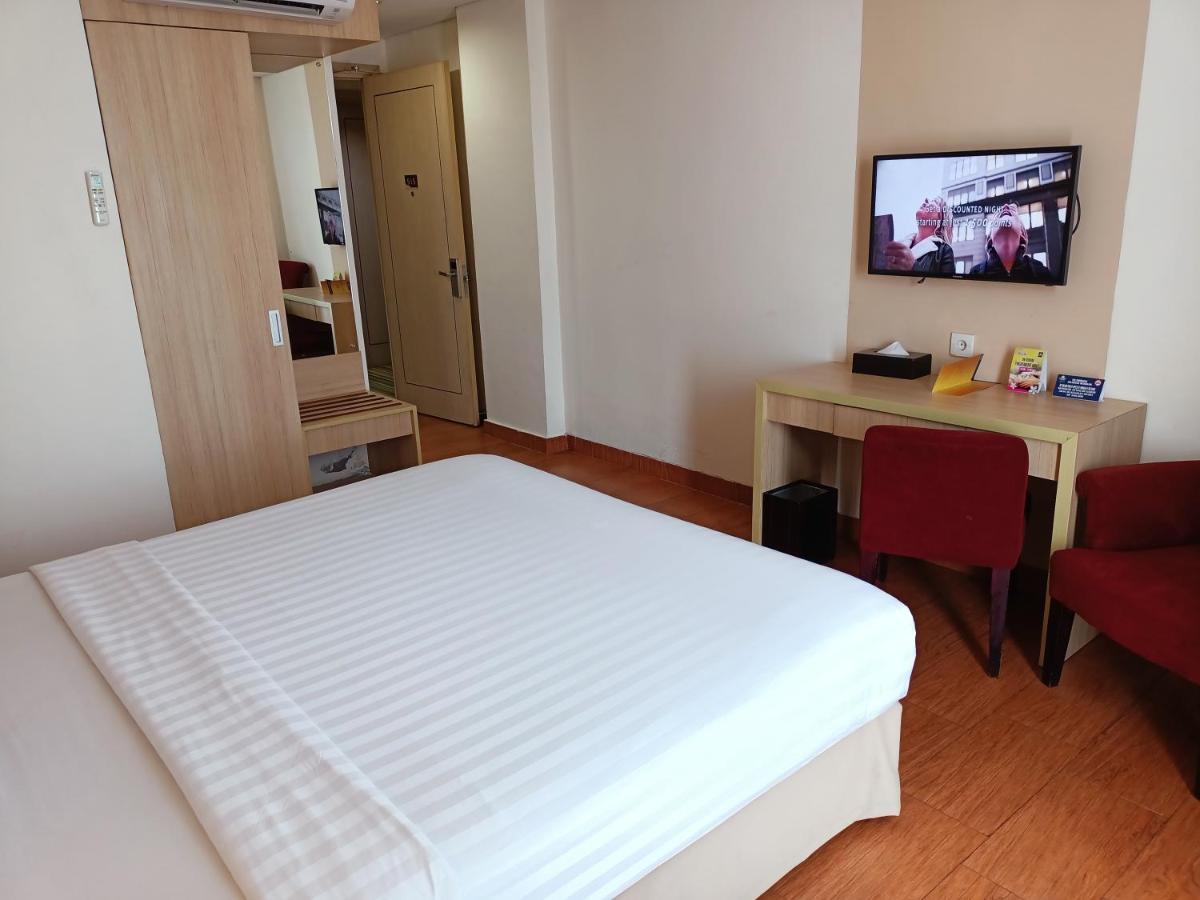 טנגרנג Days Hotel & Suites By Wyndham Jakarta Airport מראה חיצוני תמונה