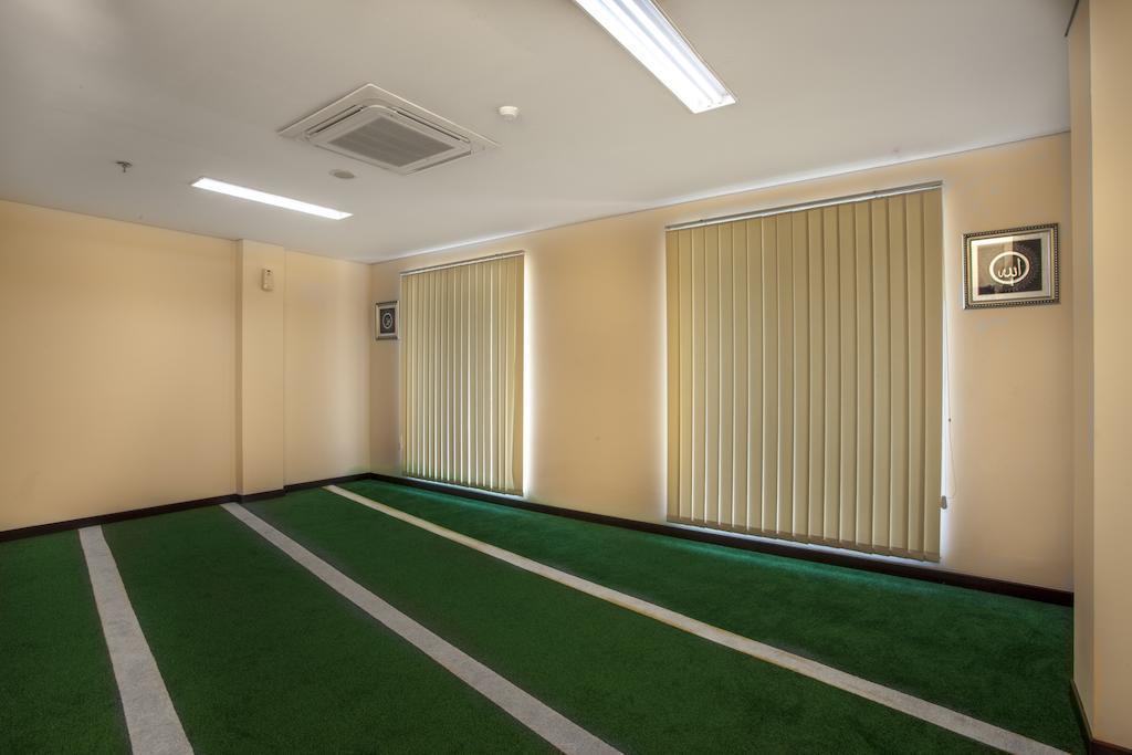 טנגרנג Days Hotel & Suites By Wyndham Jakarta Airport מראה חיצוני תמונה